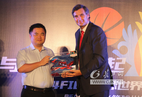 2014FIBA篮球世界杯巡展·中国站在武汉启动